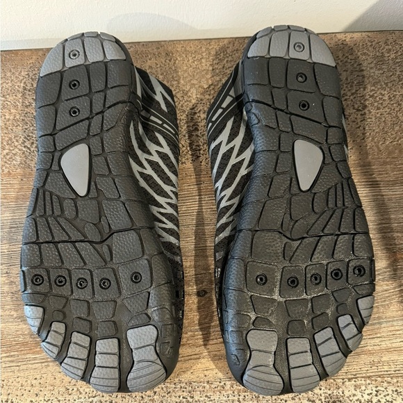 BRAND NEW Hike brand | Lazuli pro | Unisex size: women's 9/9.5 | mens 7/7.5 - Picture 2 of 4